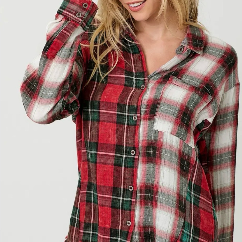 Mystree Red and Green Plaid Shirt Small NWT